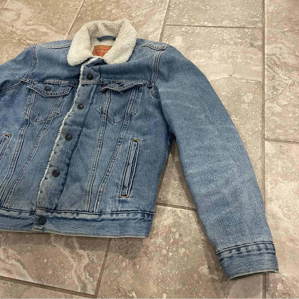 Levi’s Men’s Sherpa Trucker Denim Jacket sz‎ Small